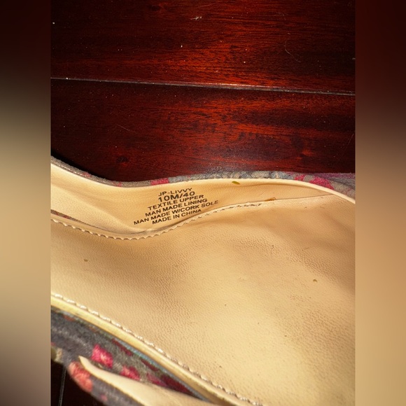 Spring pumps - Picture 4 of 6